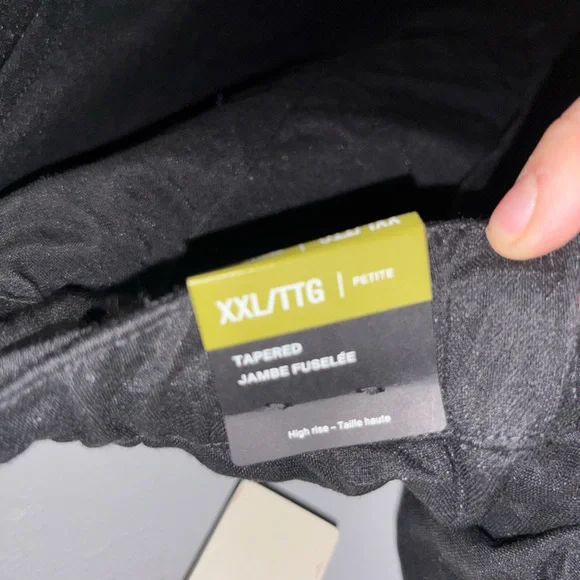 Reitmans Black Cargo Pants for Men - Picture 5 of 5